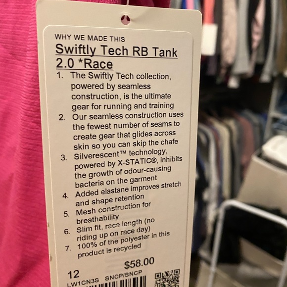 NWT swiftly tech 2.0 tank top race length size 12 - Picture 3 of 3